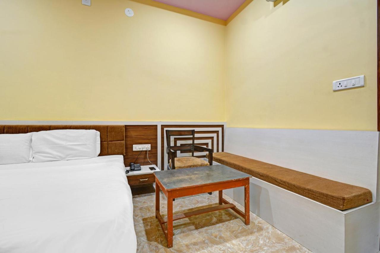 होटल Collection O 85019 Mountain View Resort Udaipur