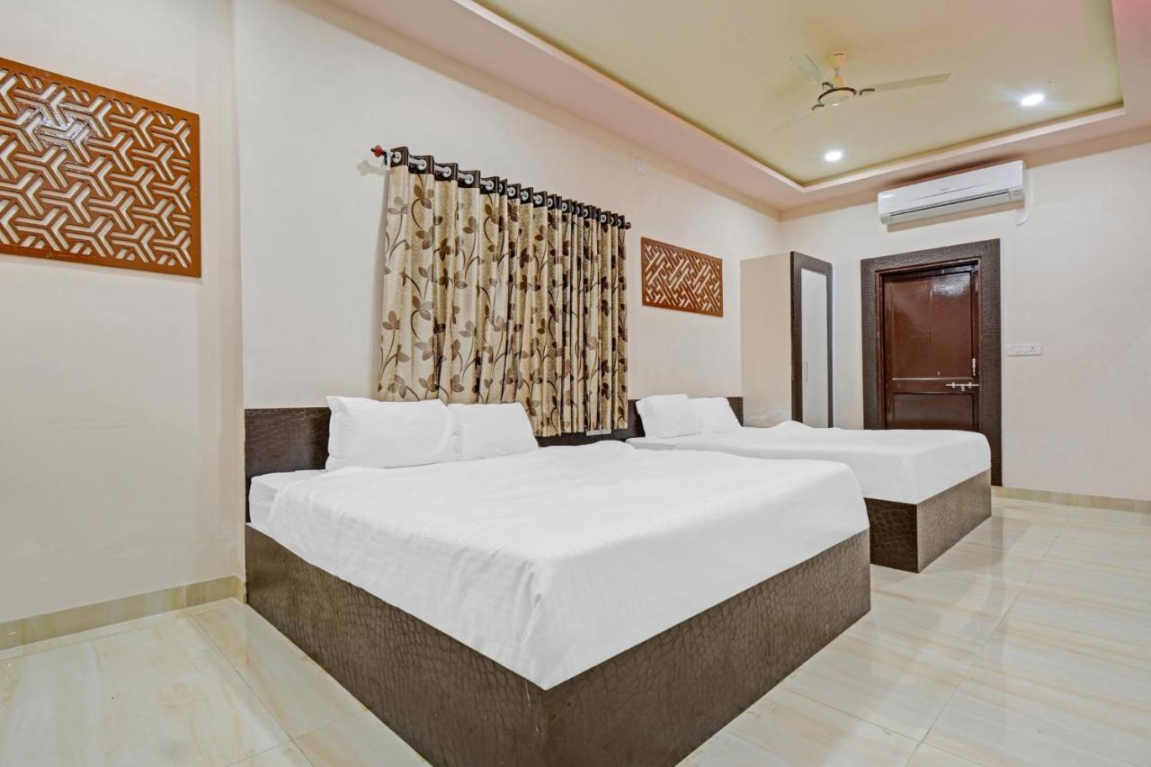 होटल Collection O 85019 Mountain View Resort
